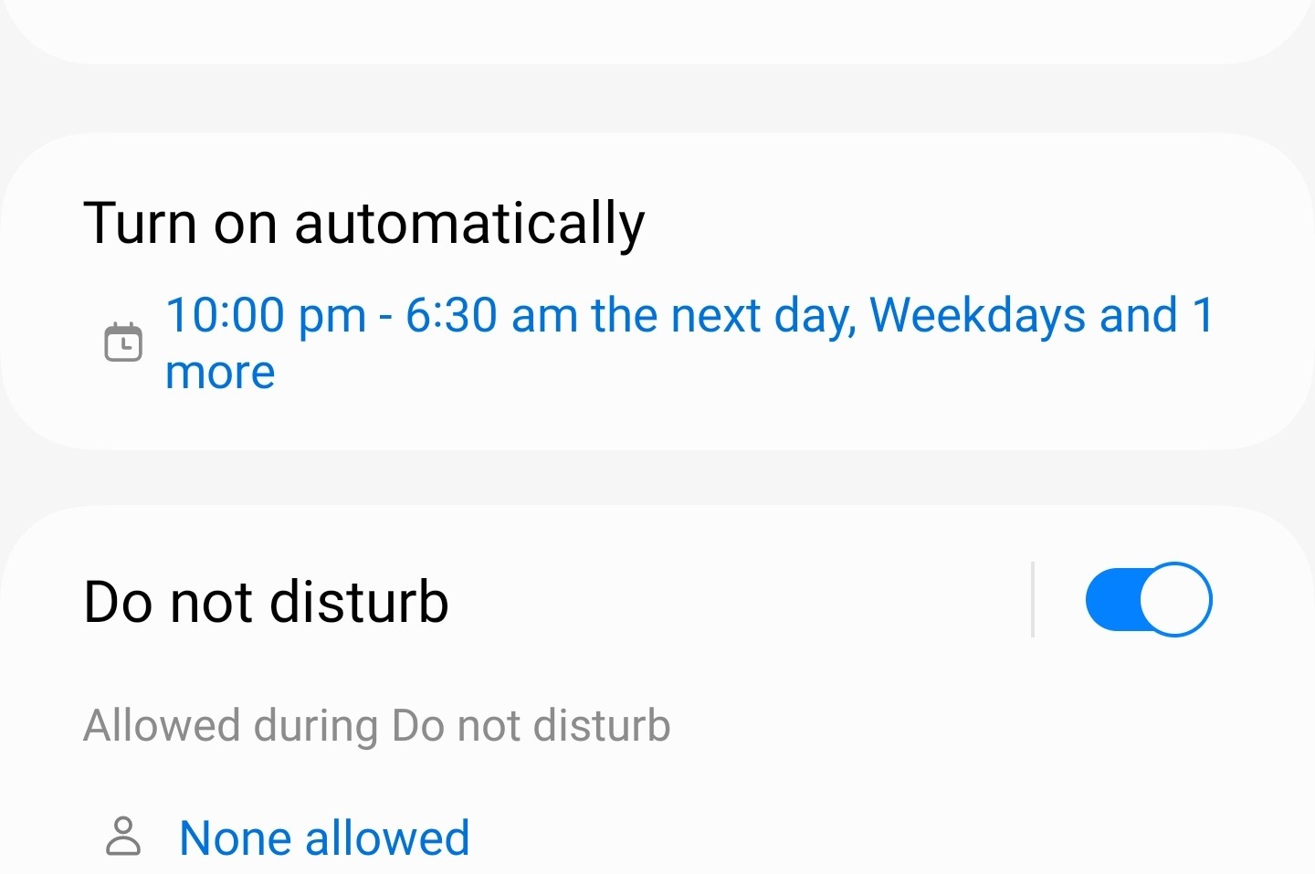 Screen with an icon of a bed with a moon, the word Sleep, a button labeled Turn on, and various options.